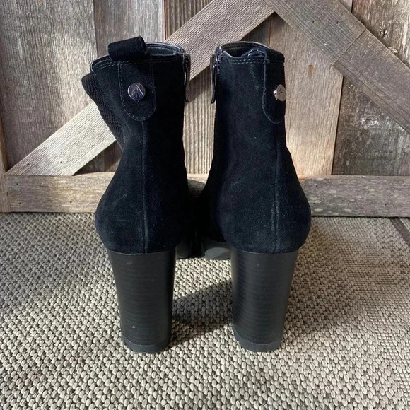 Artica - Browns | Suede  Booties - Picture 4 of 10
